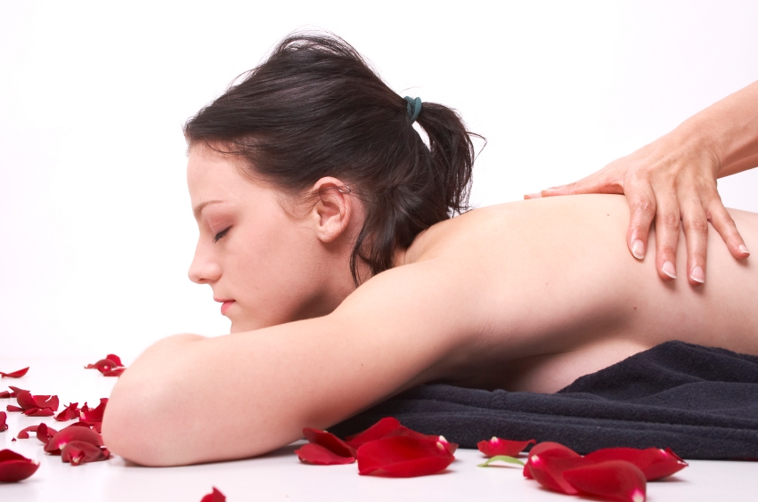 aromatherapy-massage2222.jpg